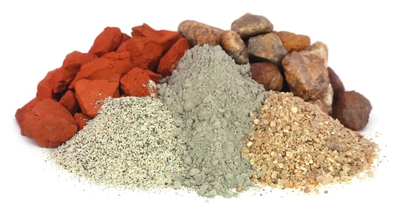 Ile waży 1 metr sześcienny żwiru? Odkryj ważne różnice i czynniki