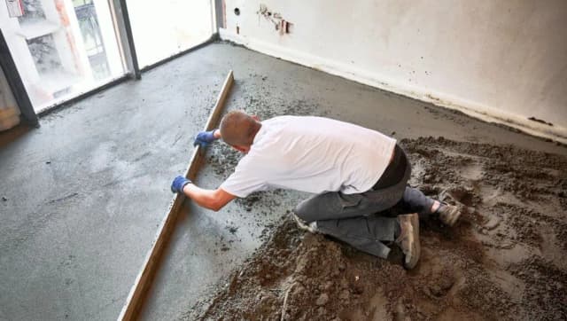 Ile żwiru na m2 posadzki? Oblicz dokładnie swoje potrzeby