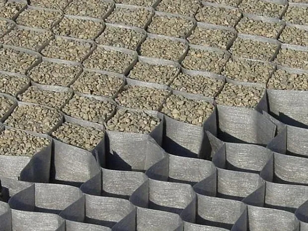 Co na podjazd: najlepsze materiały, które zaoszczędzą Twój budżet