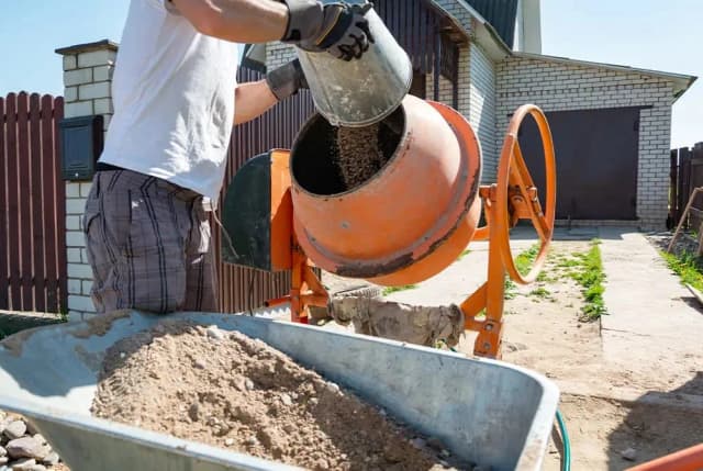 Jak zrobić beton B15 w betoniarce - proste przepisy i porady