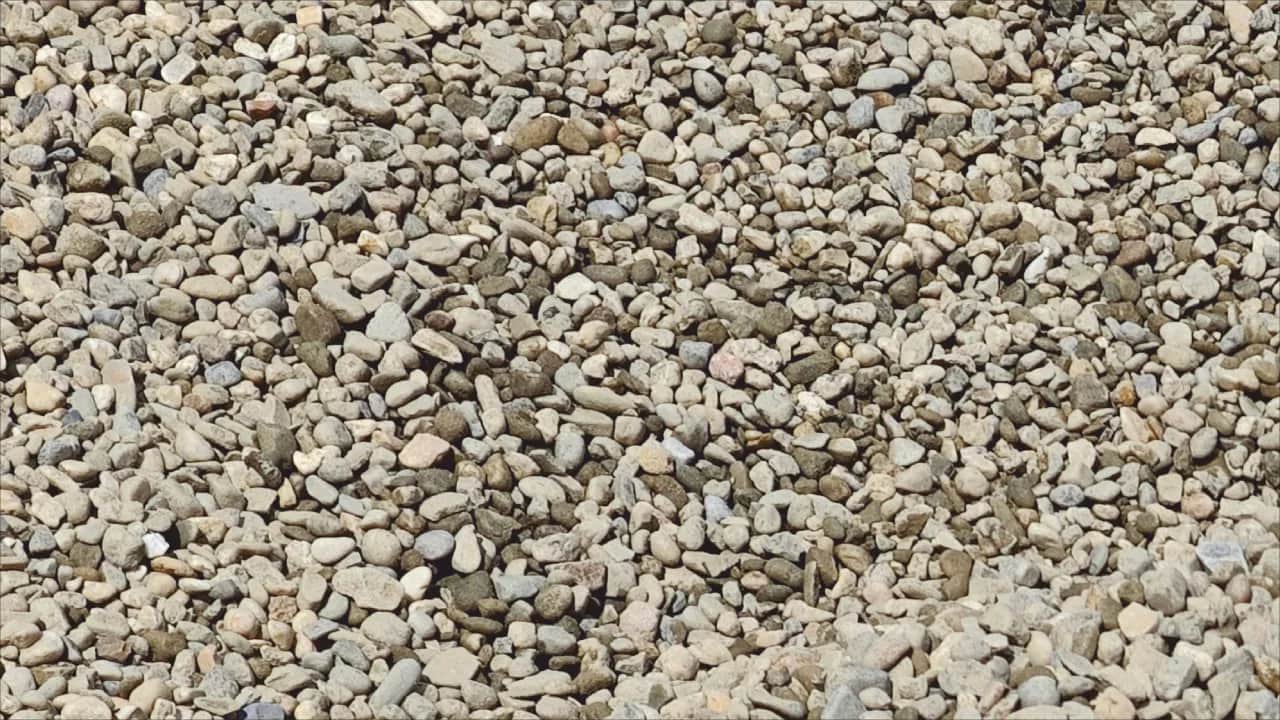 Ile waży 1m3 żwiru 16 32? Poznaj kluczowe informacje i uniknij błędów