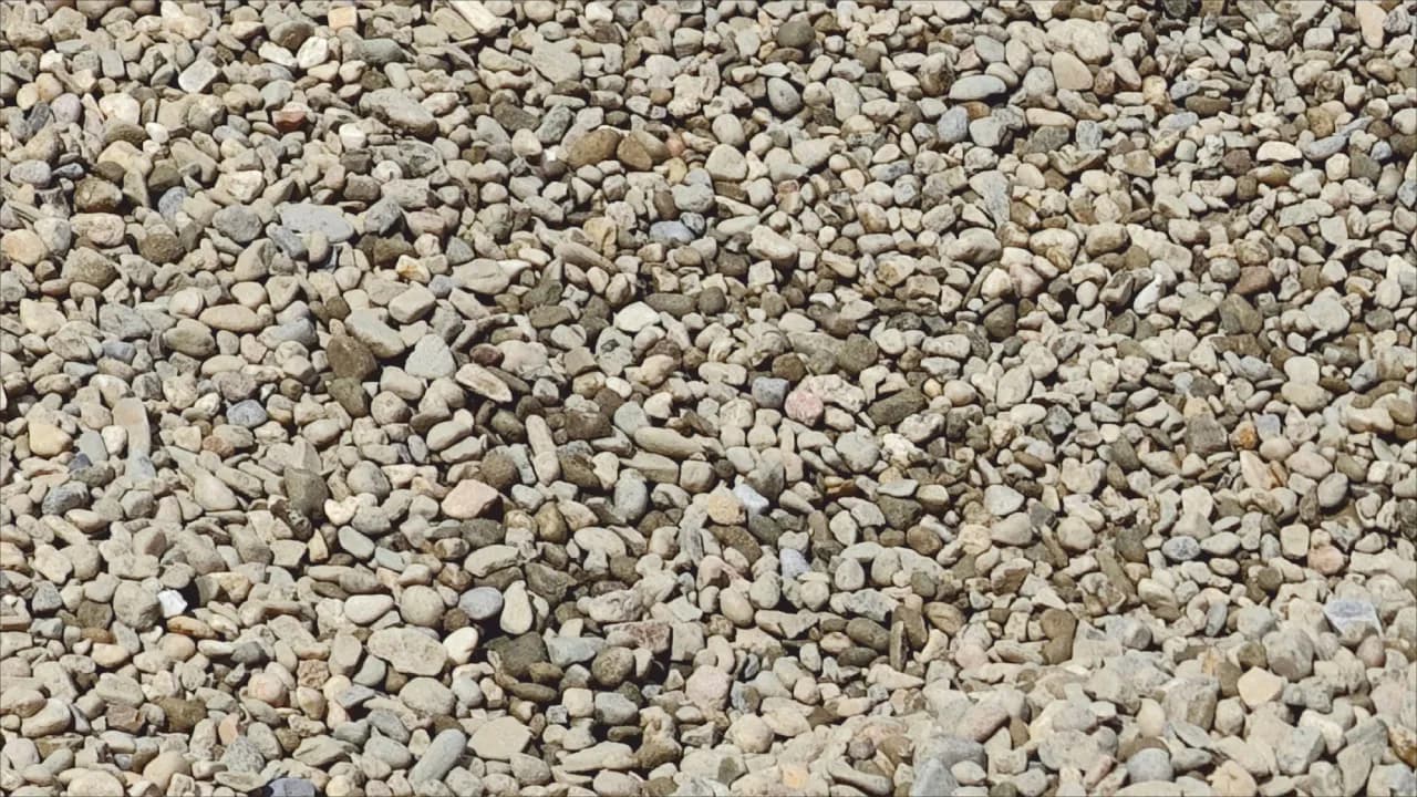 Ile waży 1m3 żwiru 16 32? Poznaj kluczowe informacje i uniknij błędów