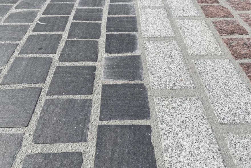 Jaką kostkę granitową na podjazd wybrać, aby uniknąć błędów?