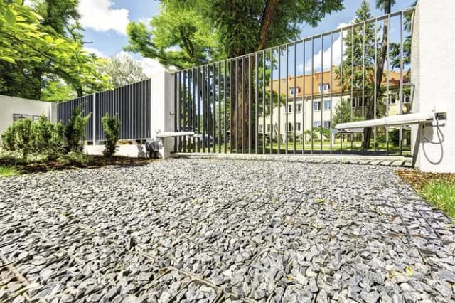 Jak zrobić podjazd z kamienia - proste kroki i ważne wskazówki