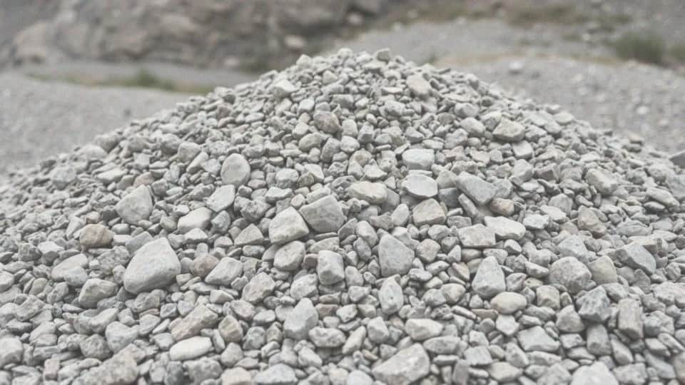 Jaką wagę ma 1 m³ kruszywa 0-31,5 mm? Zaskakujące różnice!